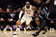 世界杯客户端升级-勒布朗·詹姆斯会接受 NBA 历史上最大幅度的降薪吗？|勒布朗-詹姆斯|洛杉矶湖人队|年薪|赛季|纪录_新浪体育_新浪新闻